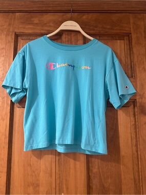 Champion Kids Short Sleeve Cropped Tee in Turquoise with Rainbow Logo